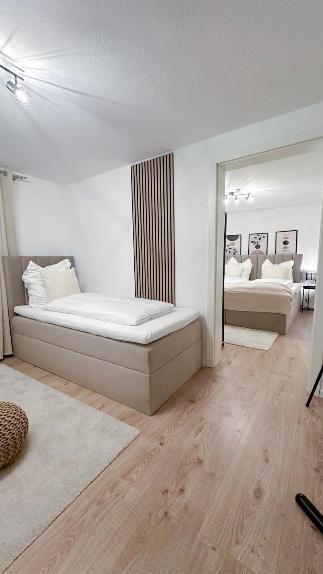 Malu Rooms - Ruhige Lage, Erdgeschoss, Smarttv, Netflix, 24H Checkin, Ludwigsburg Dış mekan fotoğraf